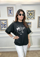 Violin Muse Baggy T-Shirt (Black)