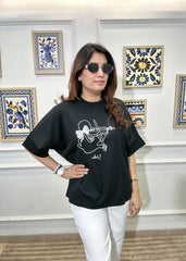 Violin Muse Baggy T-Shirt (Black)