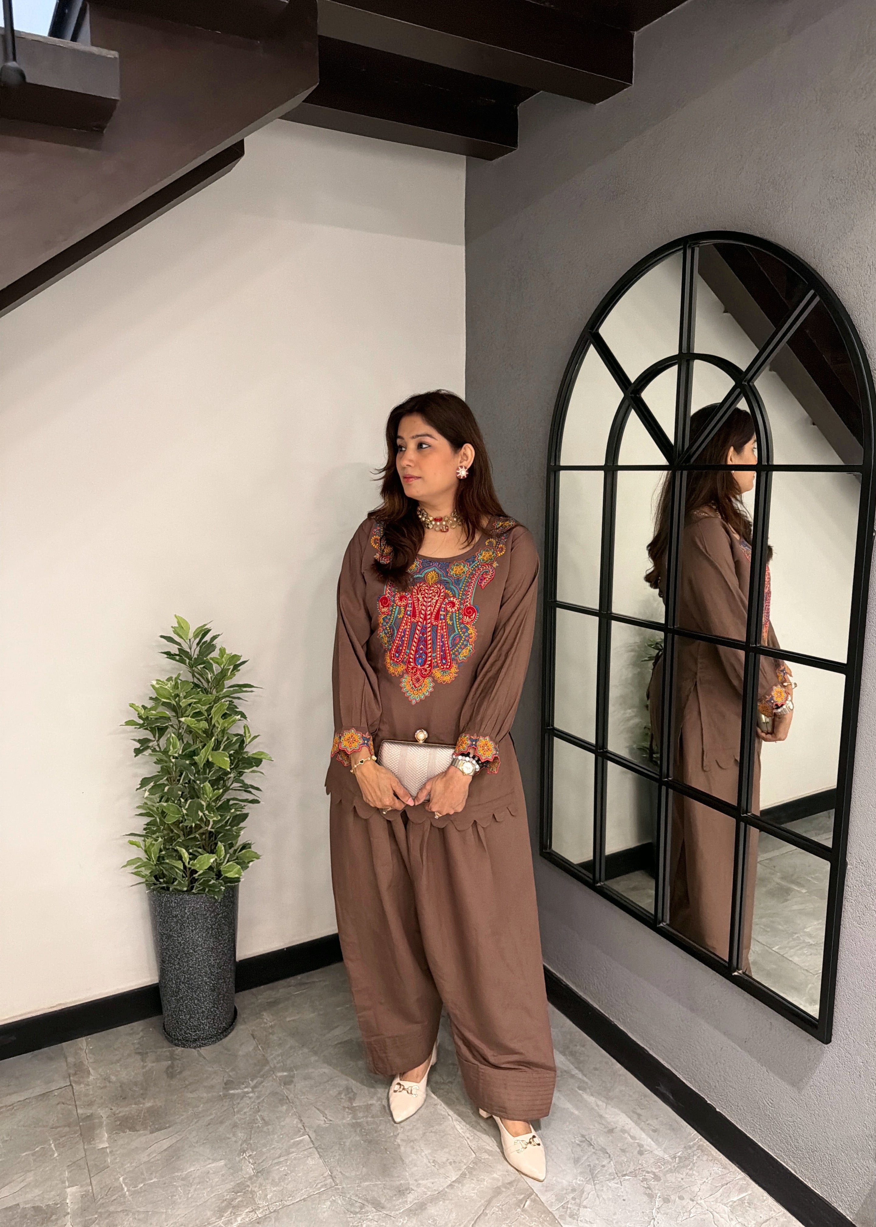 Classic Mocha Farshi set