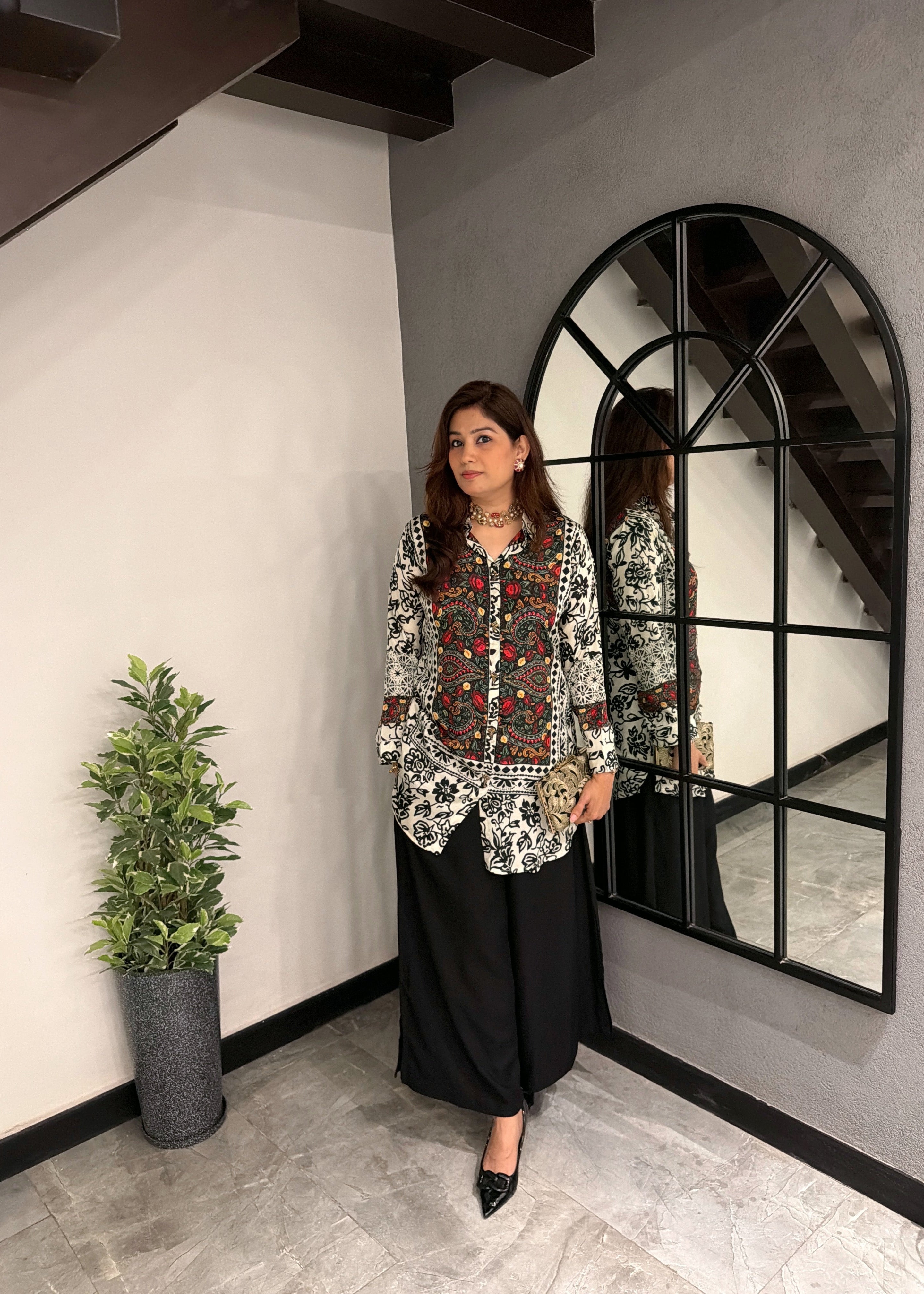 Paisley B&W Crepe Co-ord Set