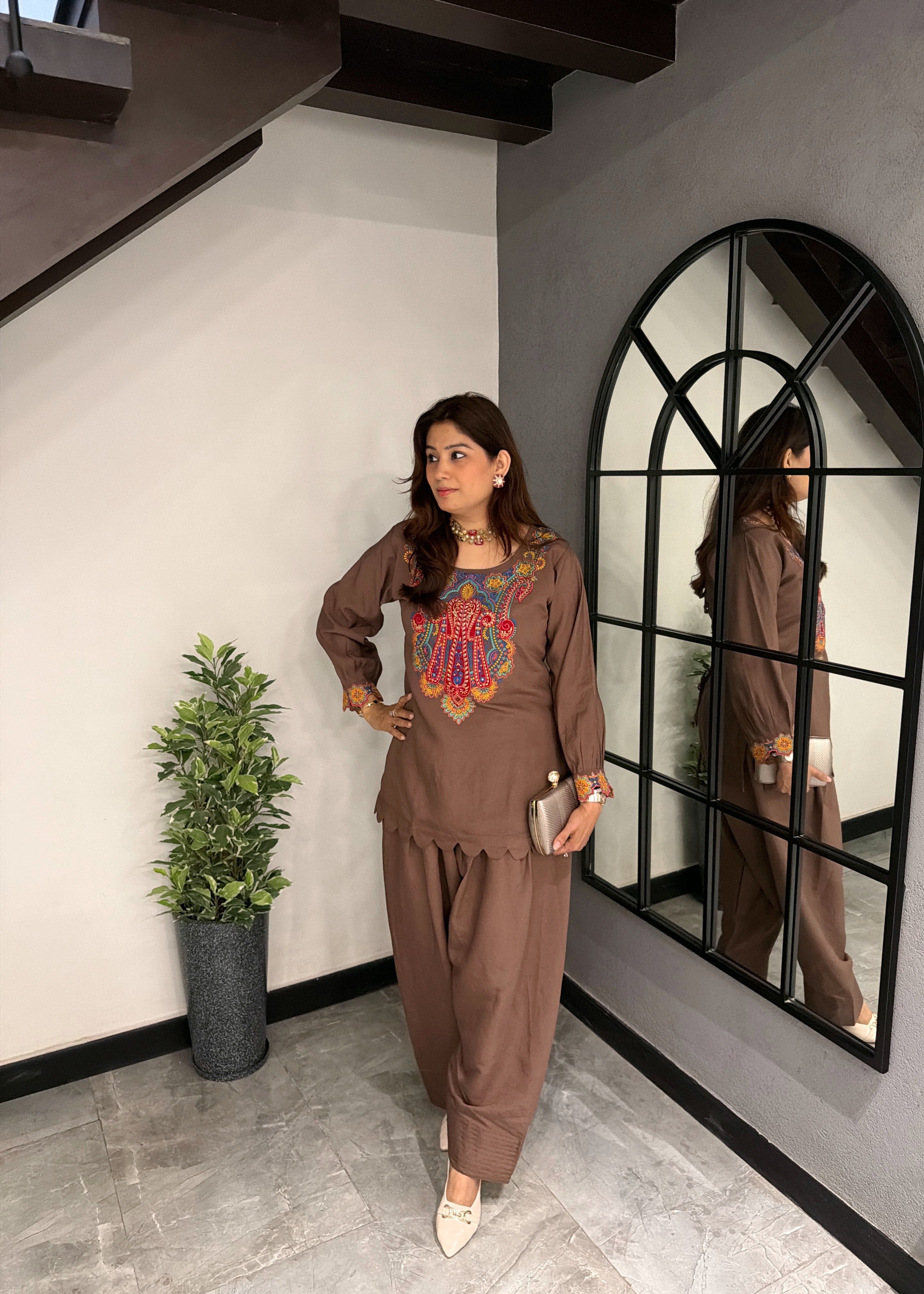Classic Mocha Farshi set